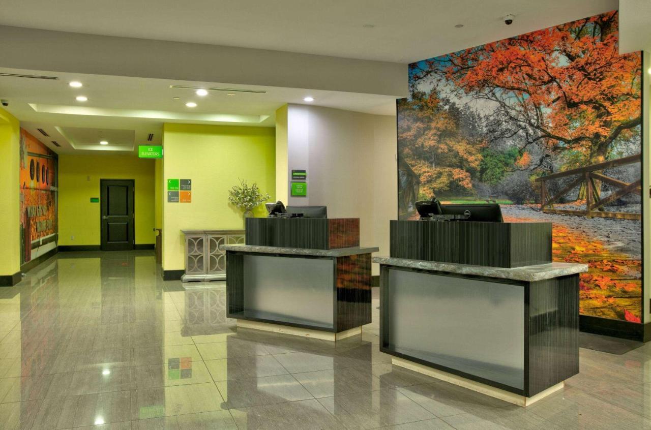 La Quinta Inn & Suites By Wyndham Lubbock Southwest Zewnętrze zdjęcie